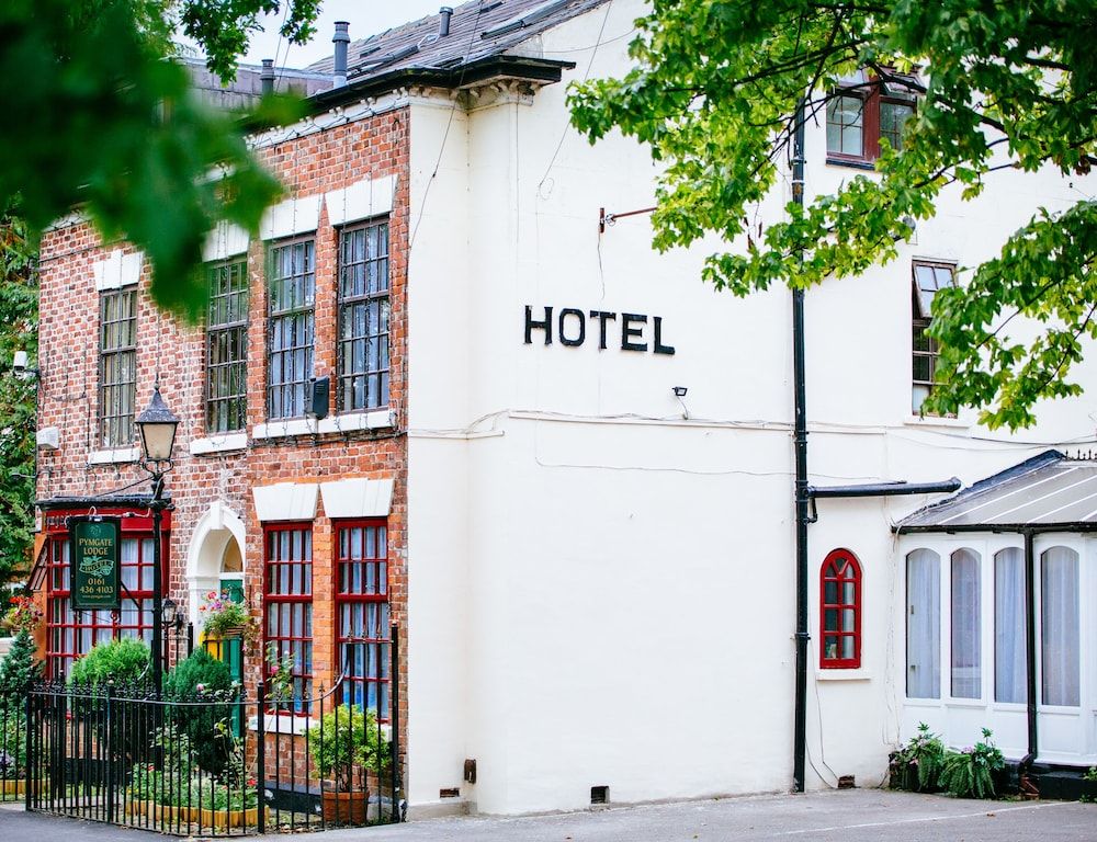 Pymgate Lodge Hotel Manchester Airport 1