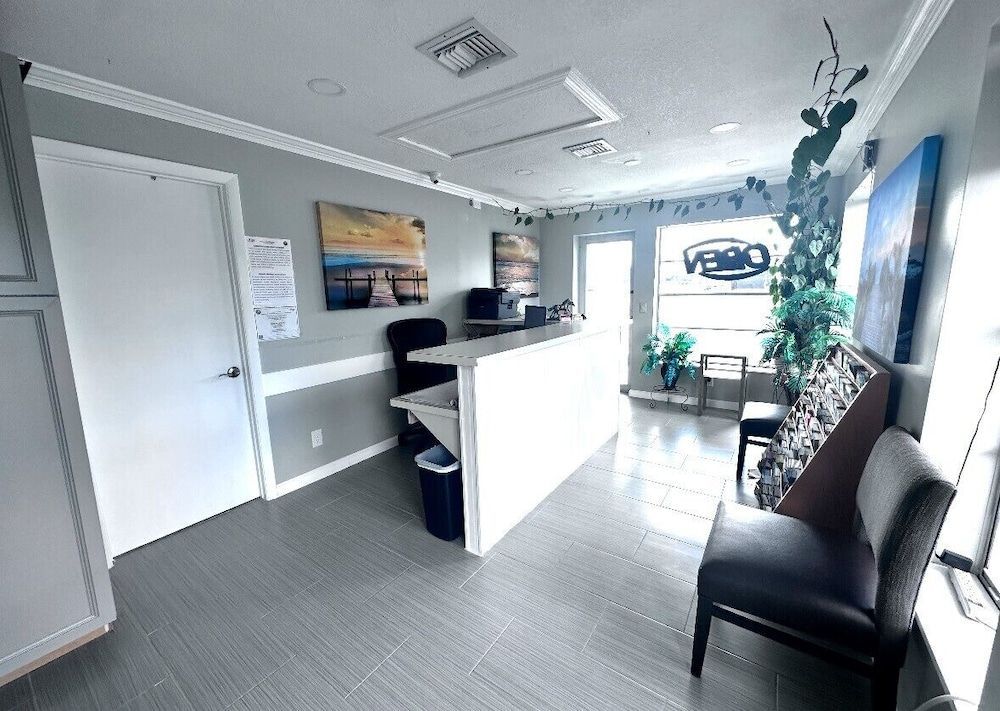 Lemon Bay Motel 2