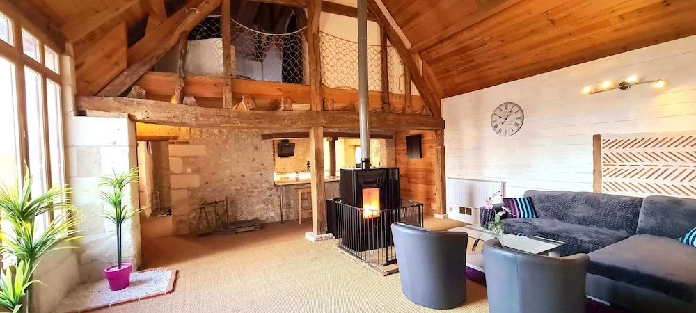 Cottage Atypique 1