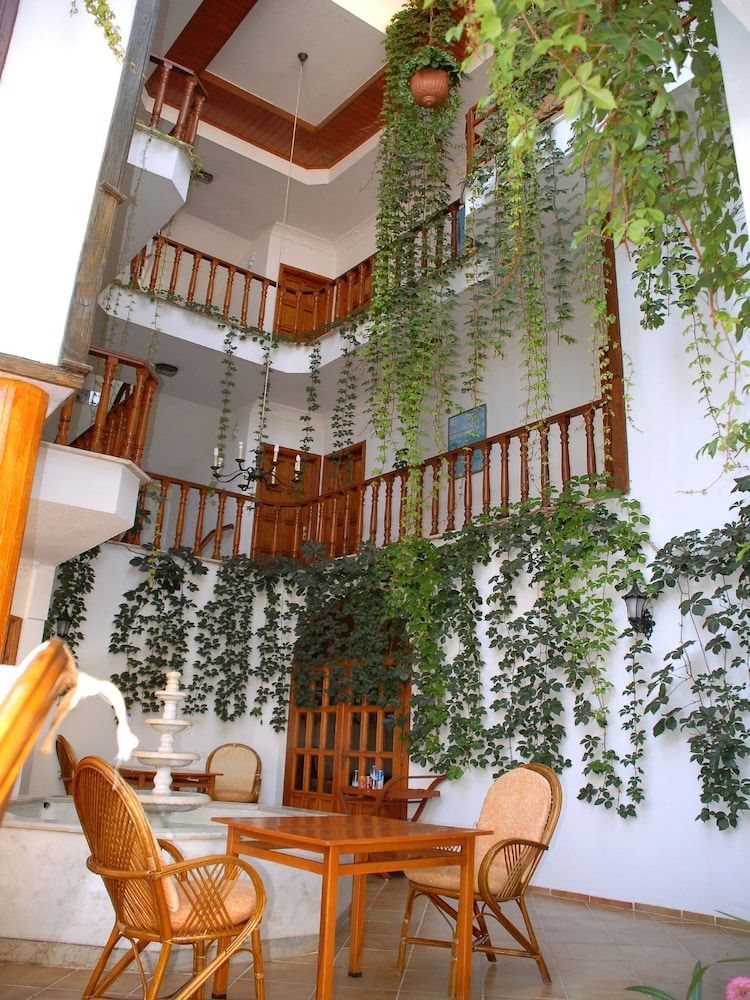 Frankfurt Hotel 1
