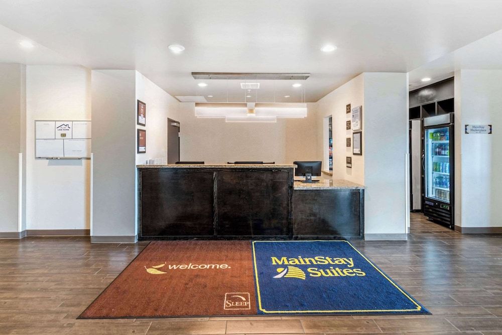 MainStay Suites Denver International Airport 2