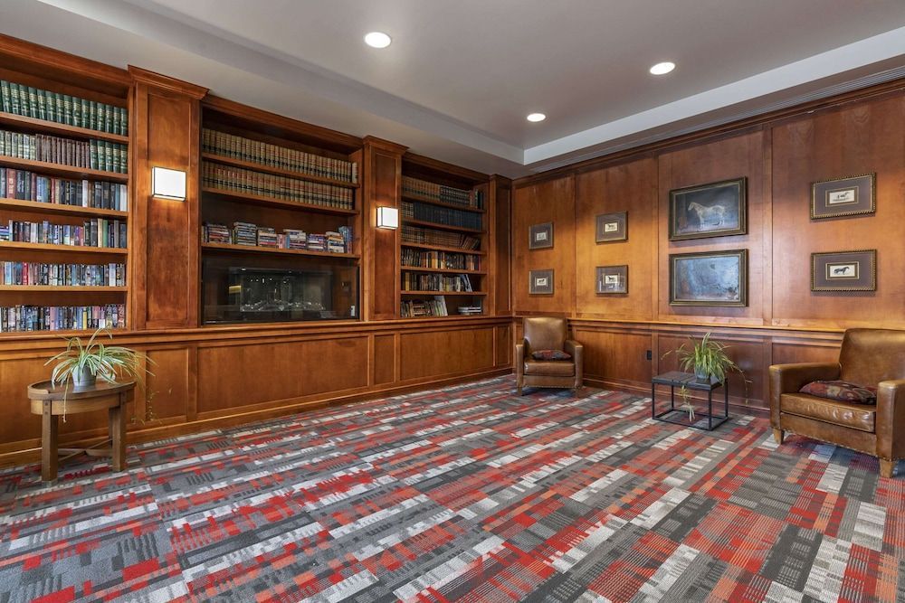 MainStay Suites Lexington I-75 2