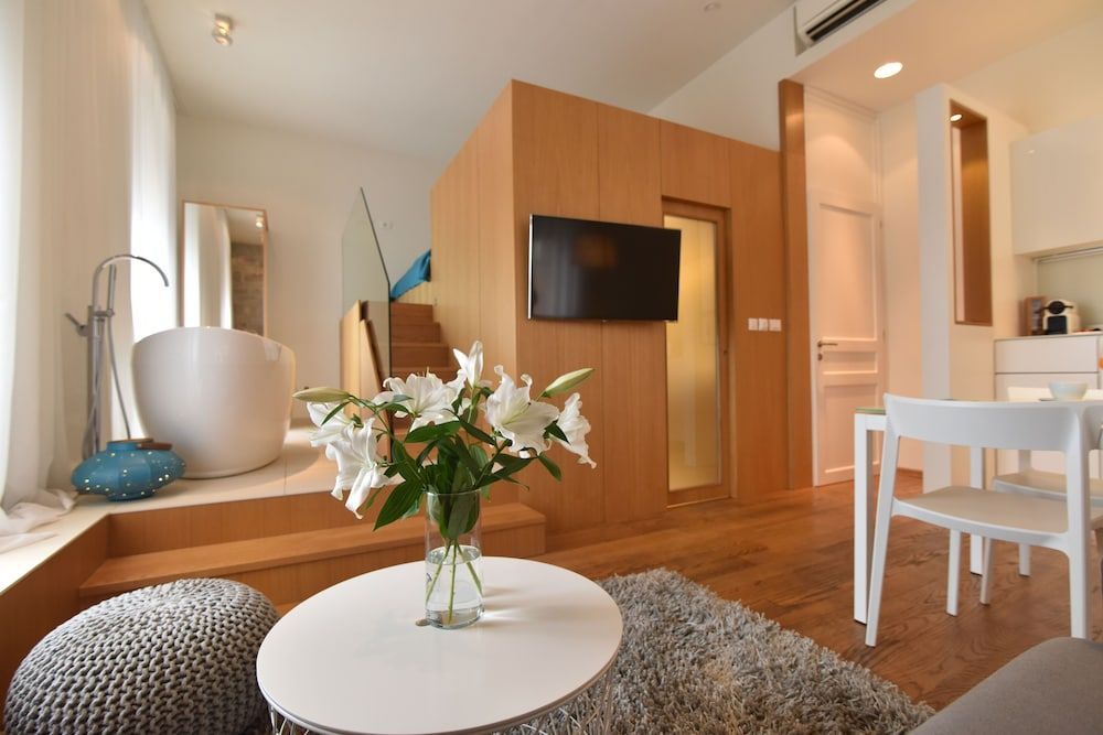 The Bridge Luxury Apartments 1