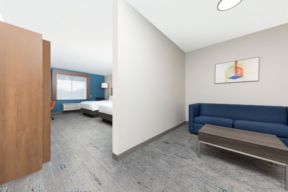 Holiday Inn Express & Suites ATHENS by IHG 2