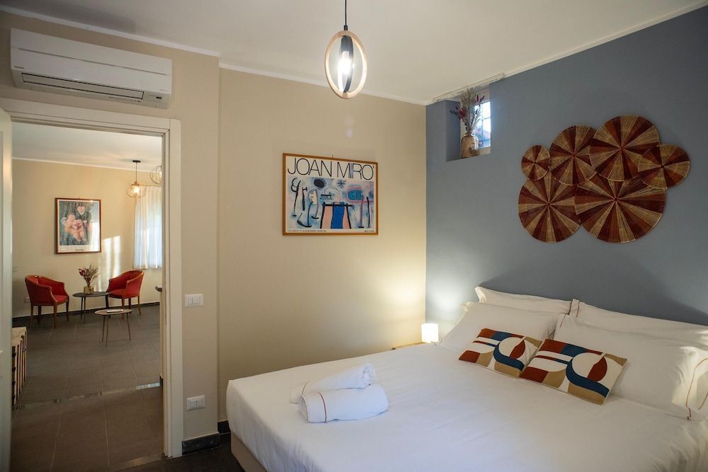 Hero's Garden Relais 2