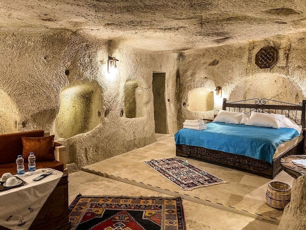 Takunya Cave Hotel 1