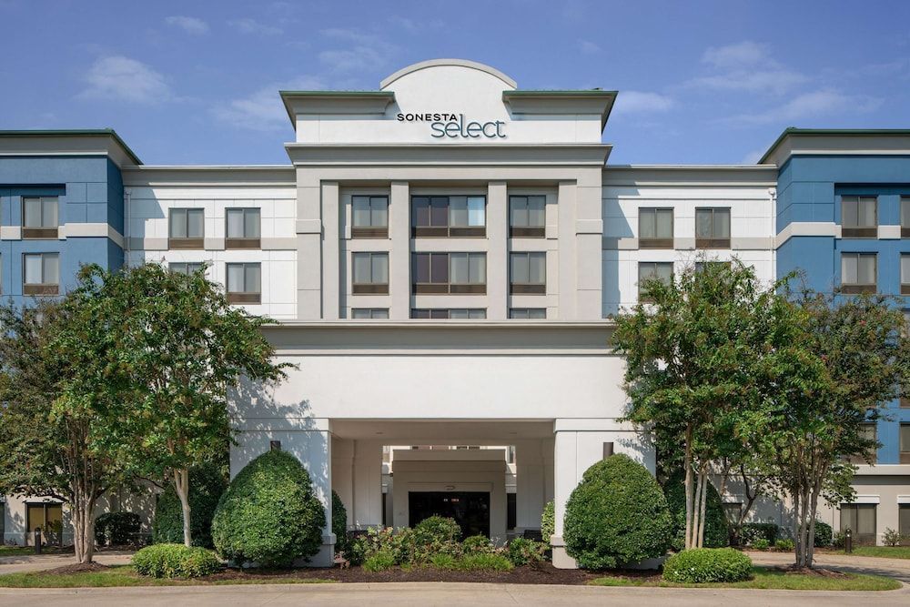 Sonesta Select Nashville Airport Suites 1