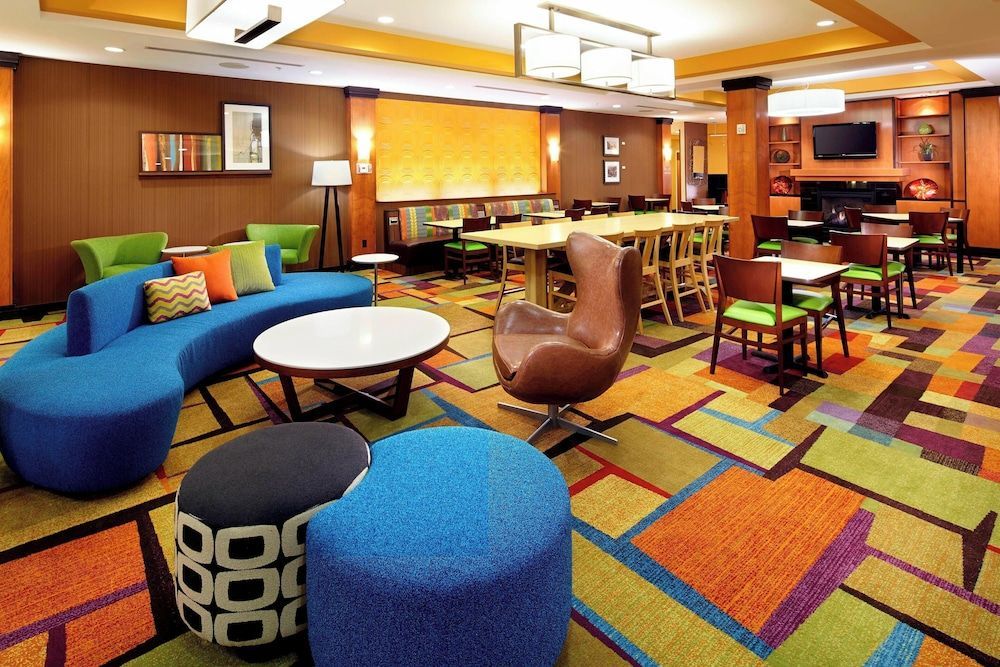 Fairfield Inn & Suites Pittsburgh Neville Island 2