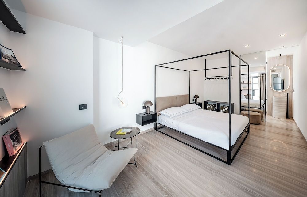 PORTA SUITE 2