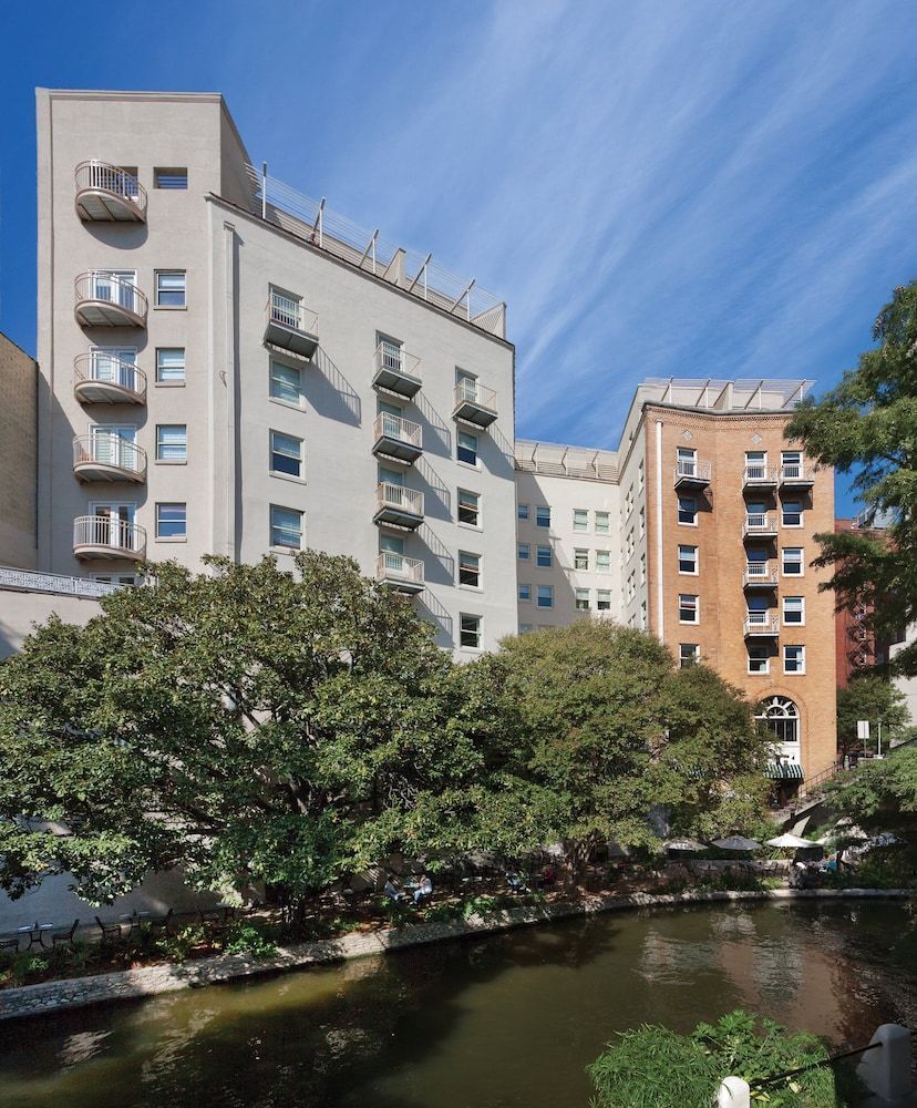 Club Wyndham Riverside Suites 1