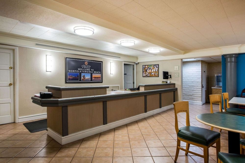 La Quinta Inn by Wyndham Norfolk Virginia Beach 2