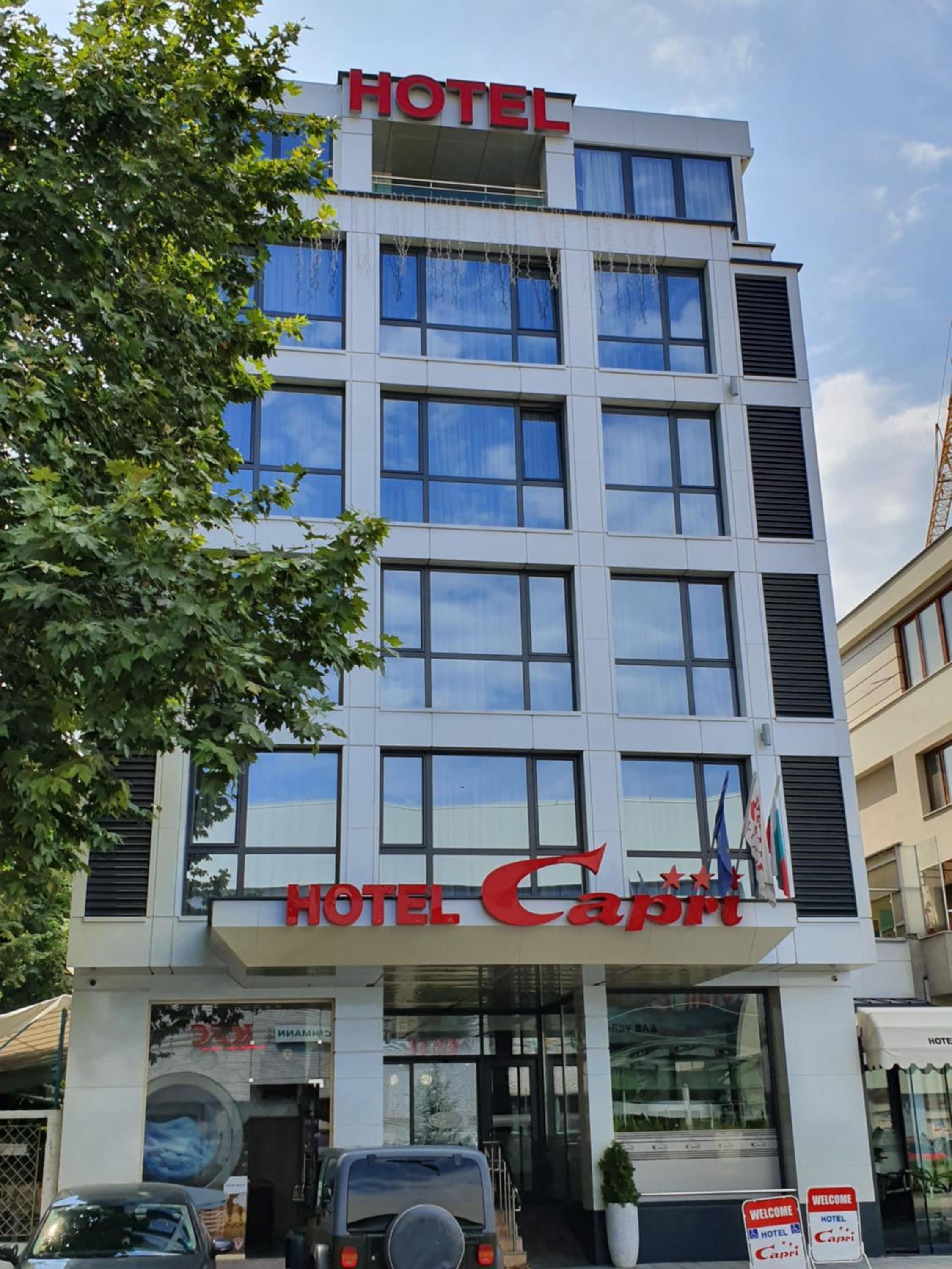 Hotel Capri 1