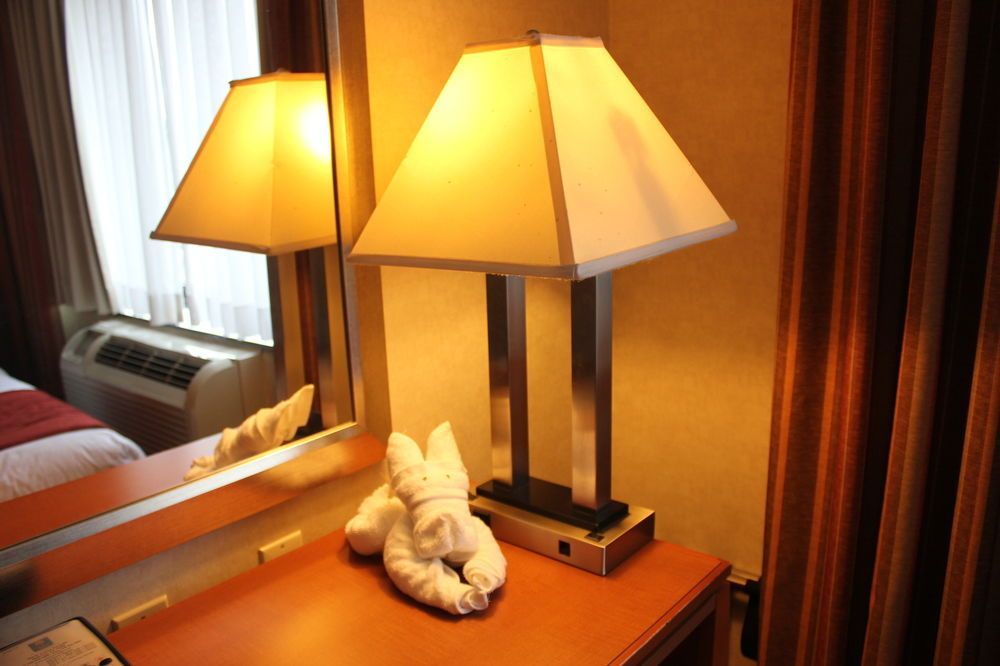 Bellerose Inn 2