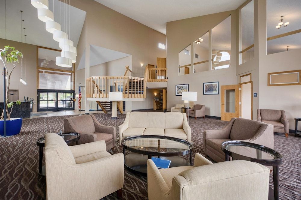 Best Western Indian Oak 2