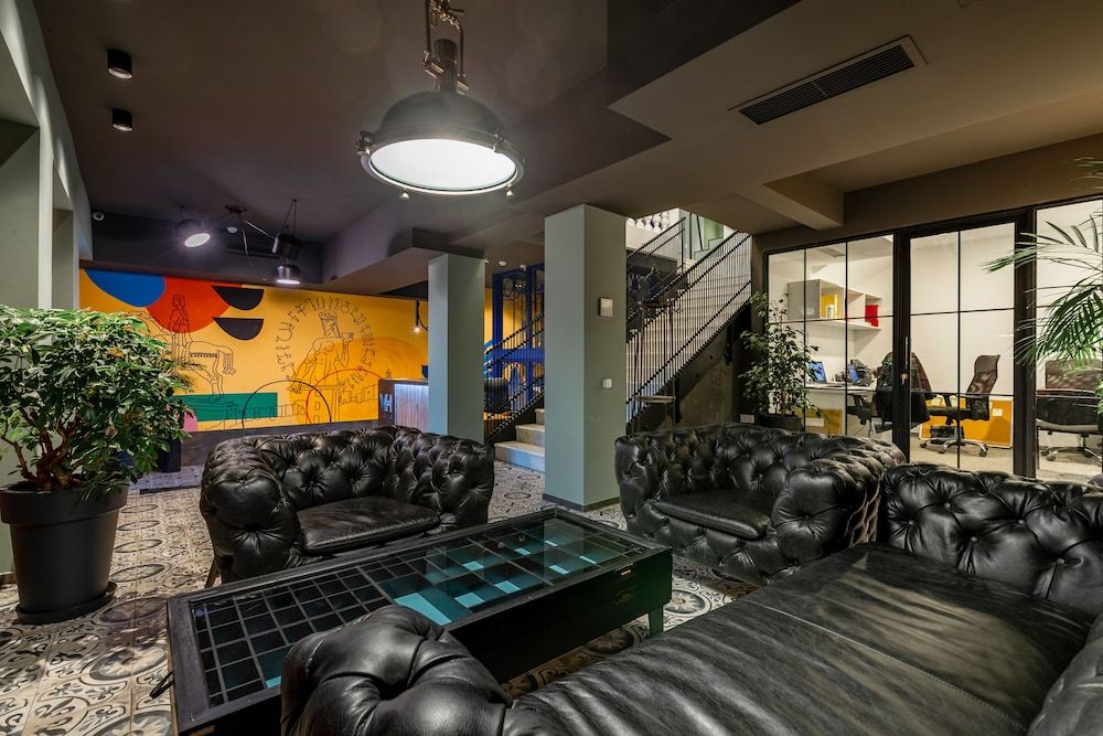 Vera Hills Boutique Hotel 1