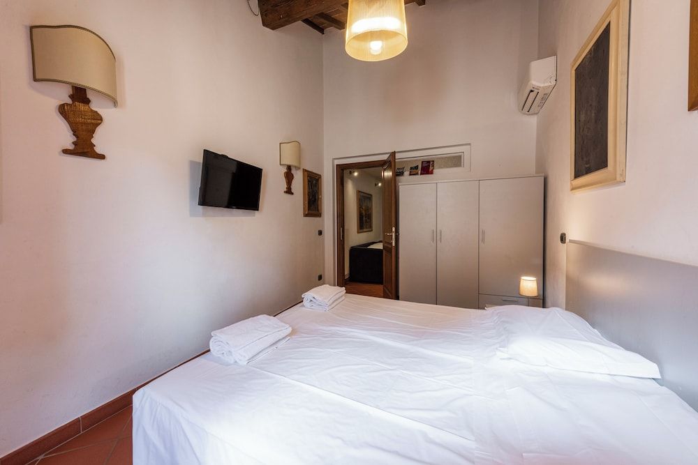 San Frediano House by Mmega 2