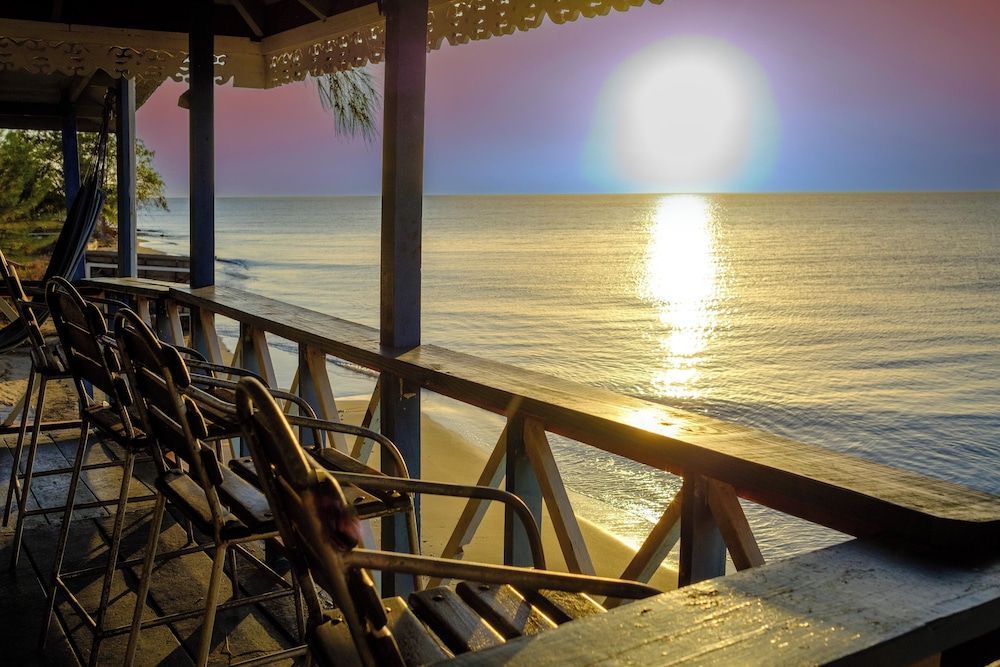 Indigo Beach Resort 1