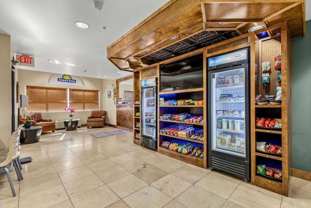 Days Inn by Wyndham Camp Verde Arizona 2