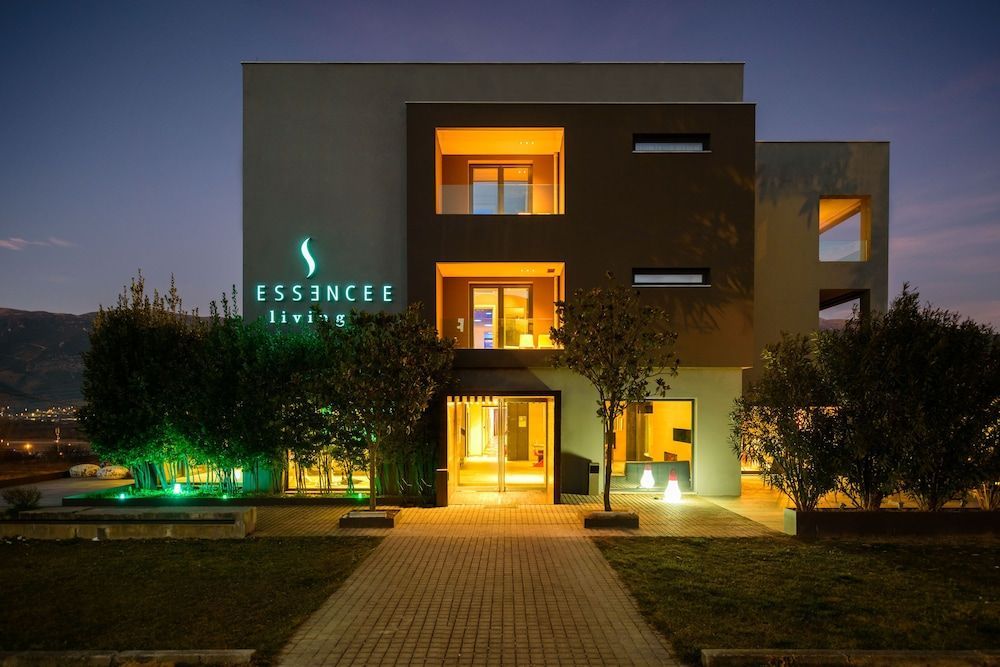 Essence Hotel 1