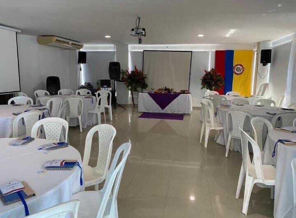 Hotel Altamar Cartagena 1
