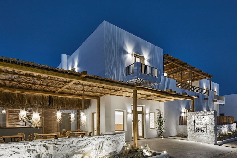 Arco Solium Suites 1