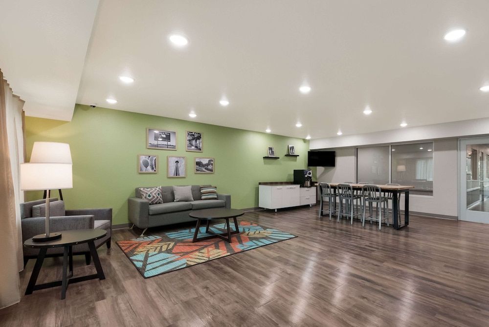 WoodSpring Suites San Antonio UTSA - Medical Center 2