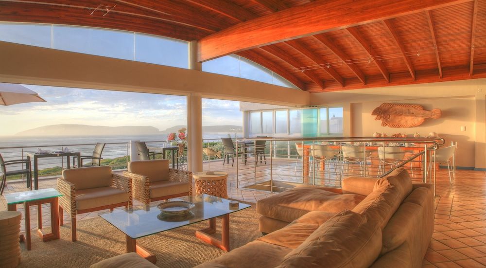 Periwinkle Lodge Guest House 2