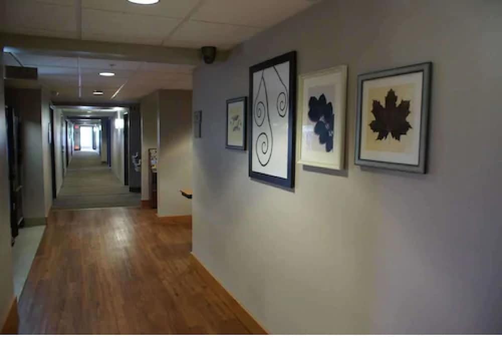 Country Inn & Suites by Radisson, Lansing, MI 2