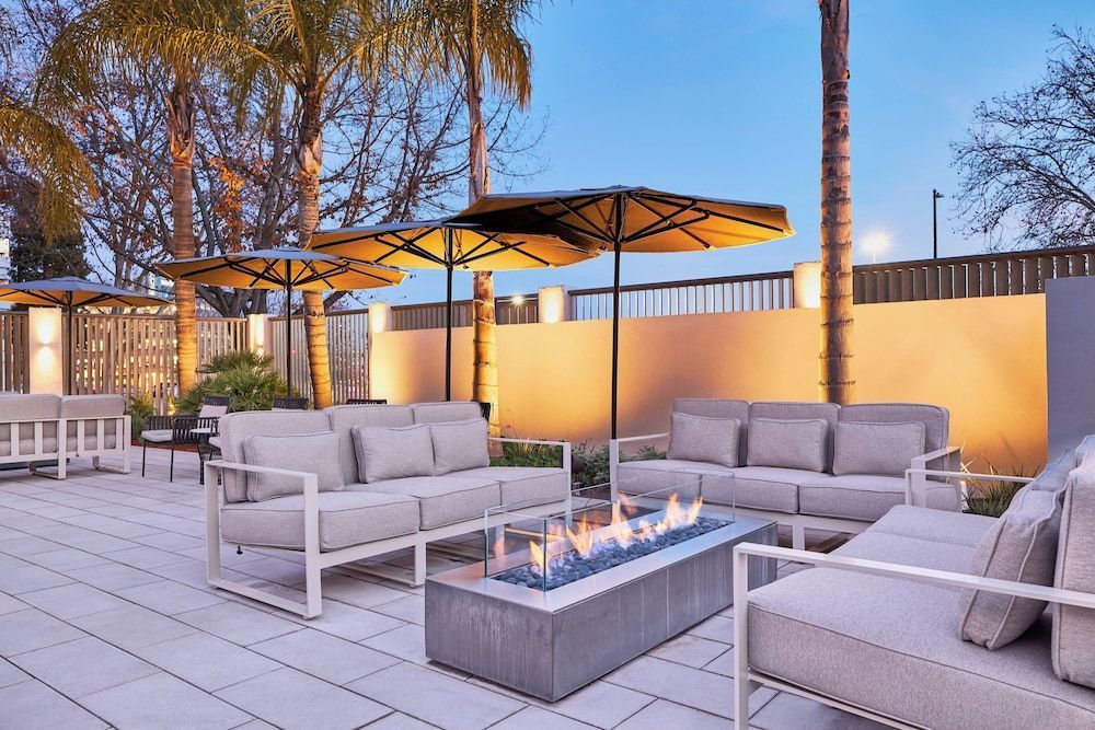 AC Hotel by Marriott Pleasanton 1