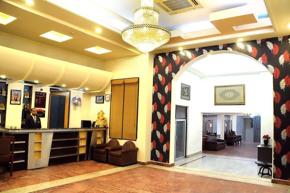 Hotel Ganga Ratan 2