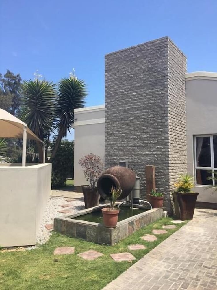 Meransha Self Catering CC 1