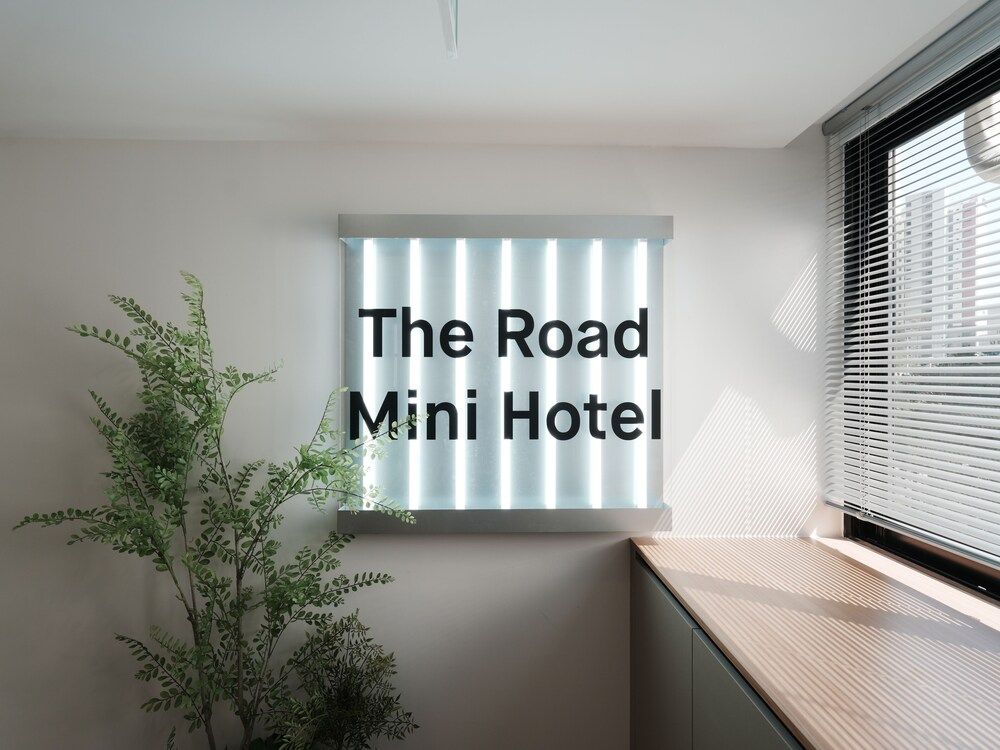 The Road Mini Hotel 2