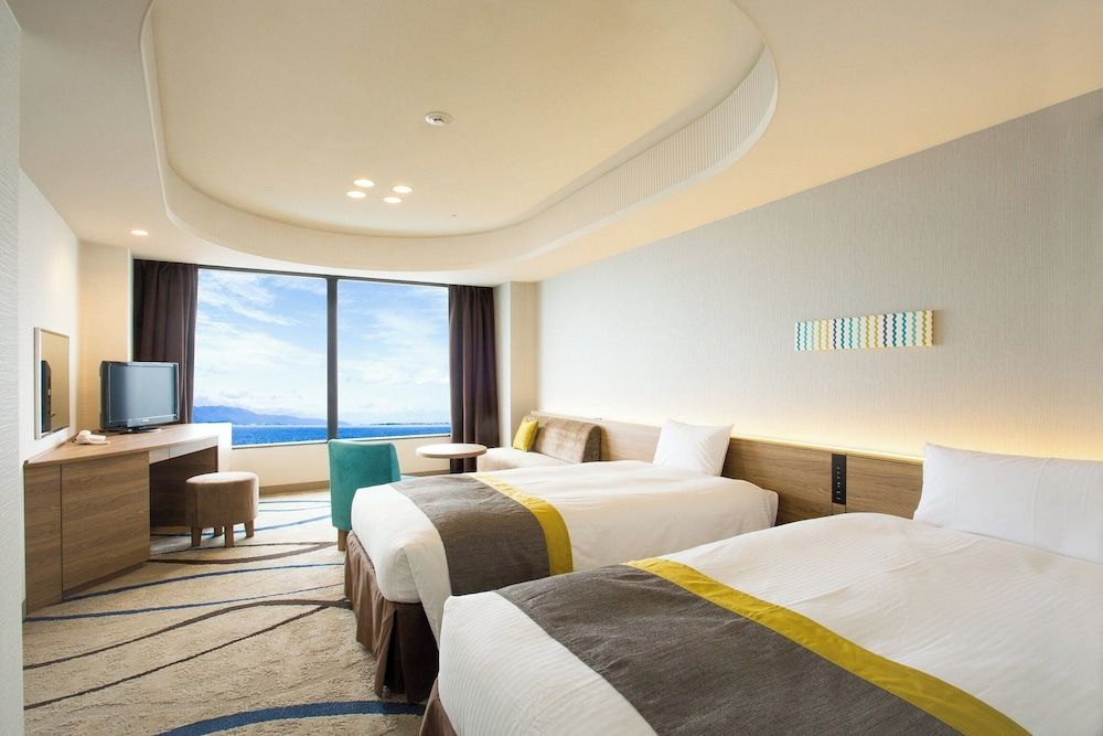 Lake Biwa Otsu Prince Hotel 1