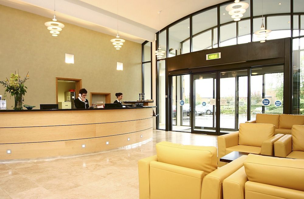 Cranfield Management Development Centre 2