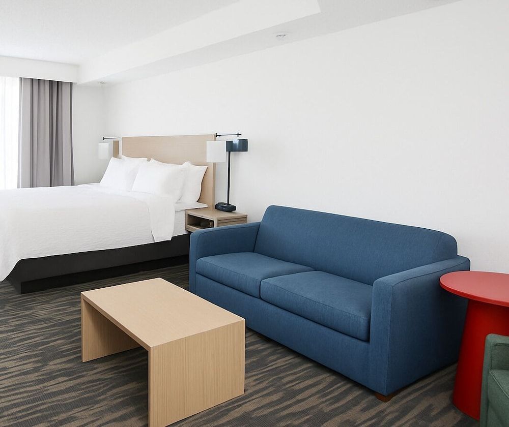 Garner Hotel Evansville East by IHG 2