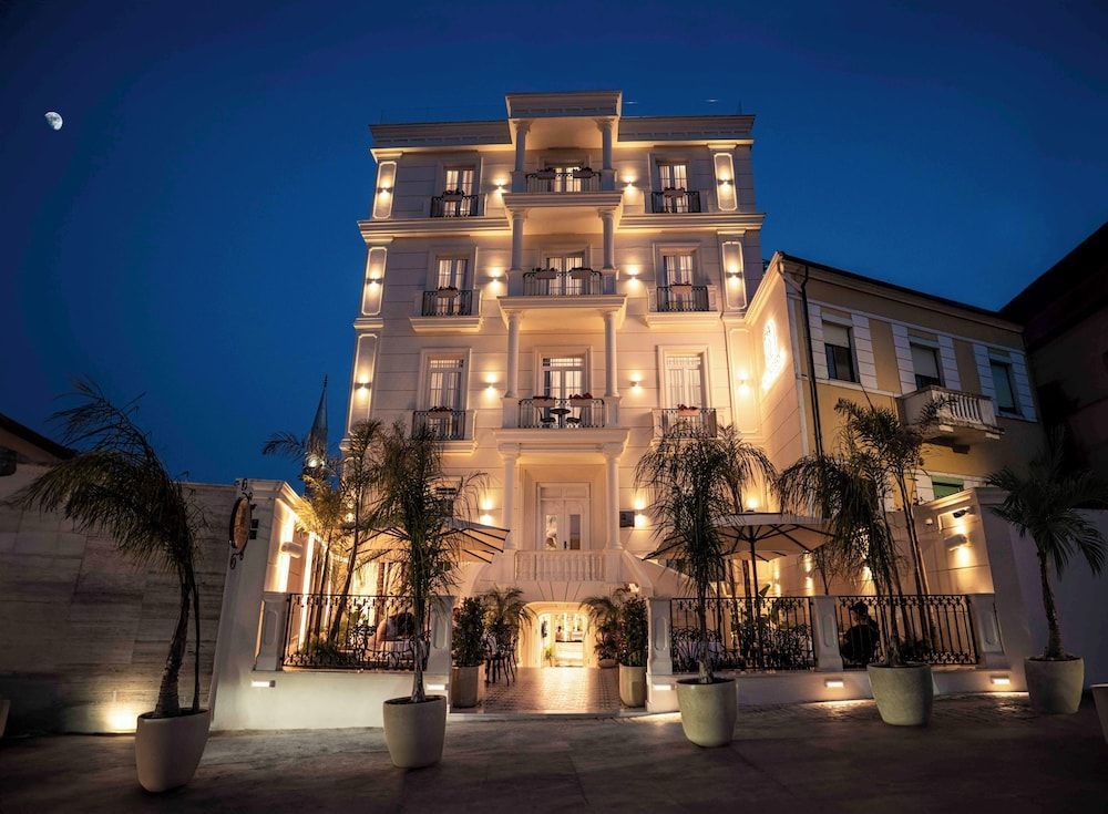 Art Gallery Boutique Hotel 1