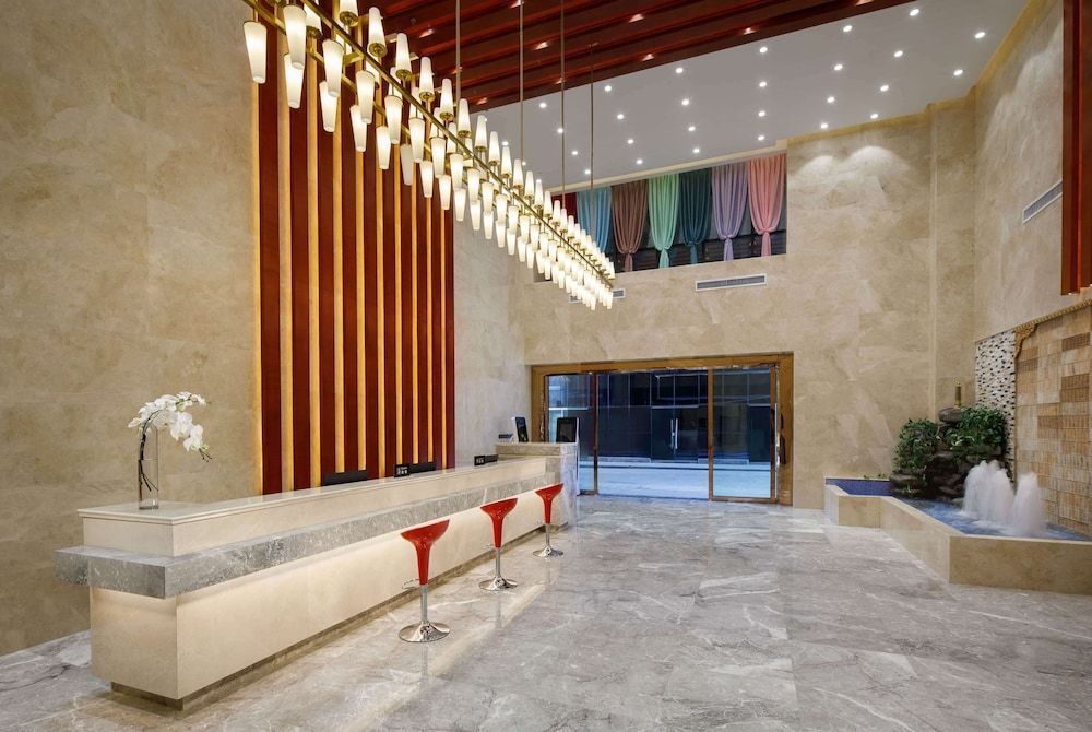 Microtel by Wyndham Lijiang 2