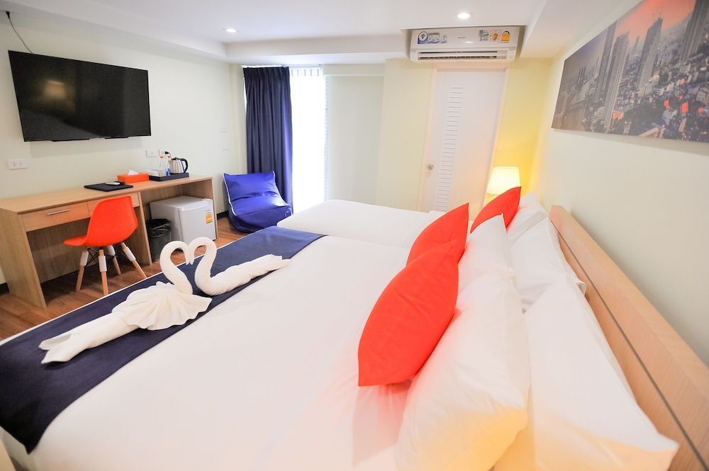 7 Days Premium Hotel at Icon Siam Station - No Parking 1
