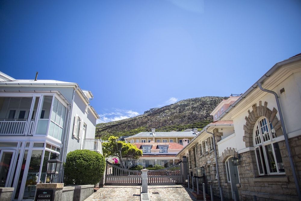 The Majestic Apartments 1
