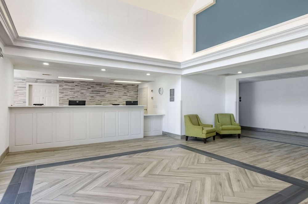 Comfort Inn Martinsville 2