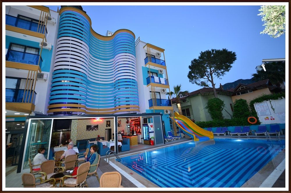 Yade Luxe Hotel 1