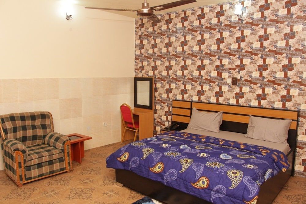 Pedallo Luxury Inn Ltd 2