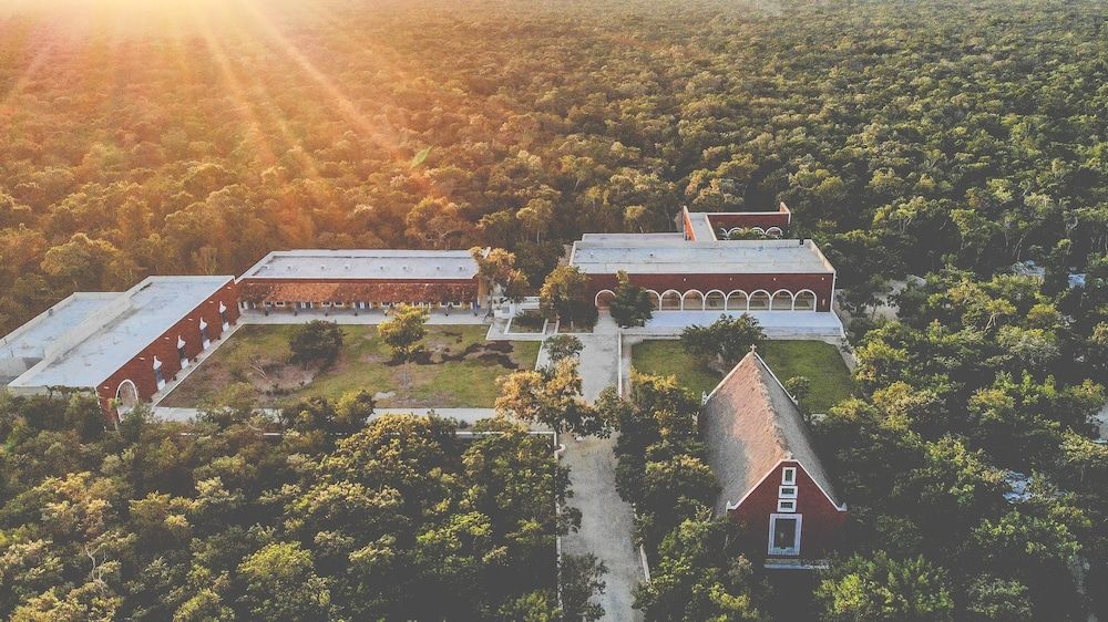 Wakax Hacienda - Cenote & Boutique Hotel - Small Luxury Hotels of the World 1