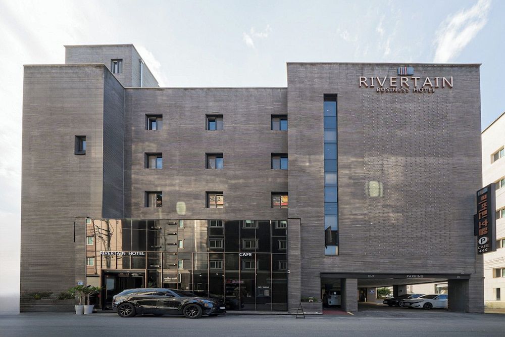 Rivertain Hotel Gyeongju 1