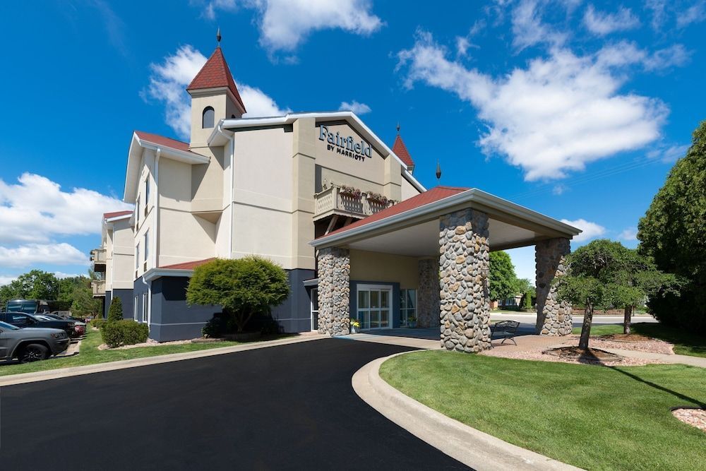 Fairfield Inn & Suites by Marriott Frankenmuth 1