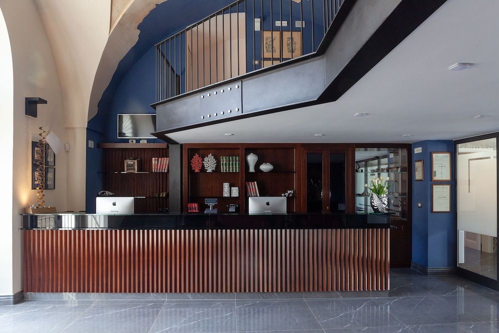 Coclee Suite Palace 2