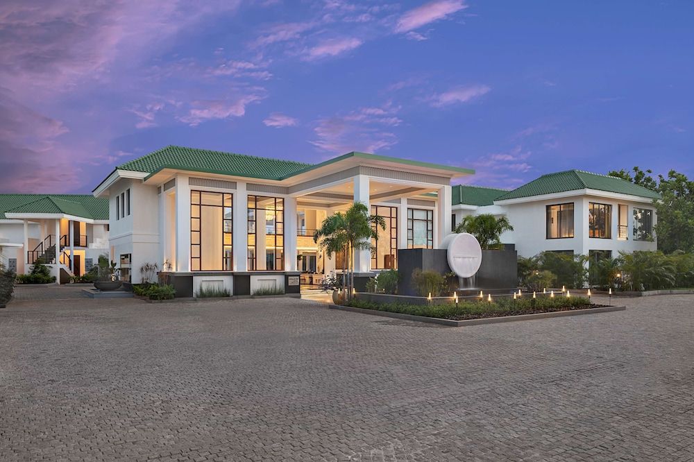 Radisson Resort Pondicherry Bay 1
