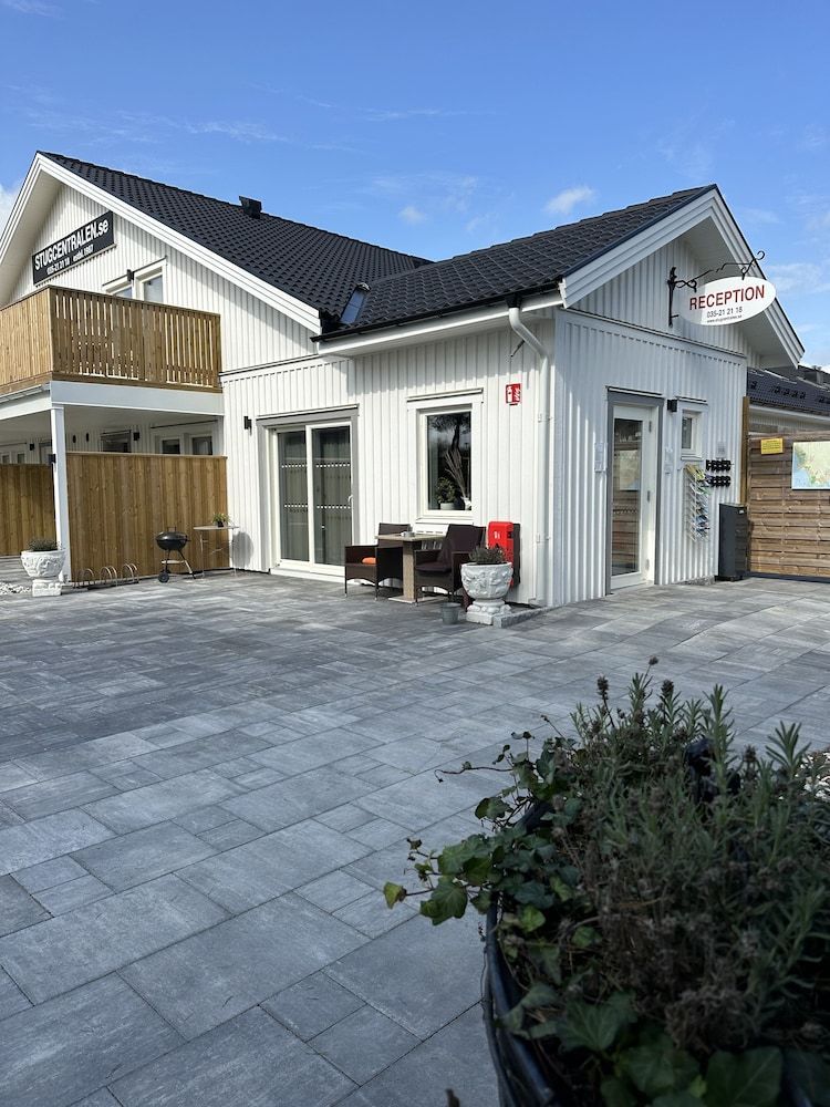 Stugcentralen Lägenhetshotell & Stugor 2