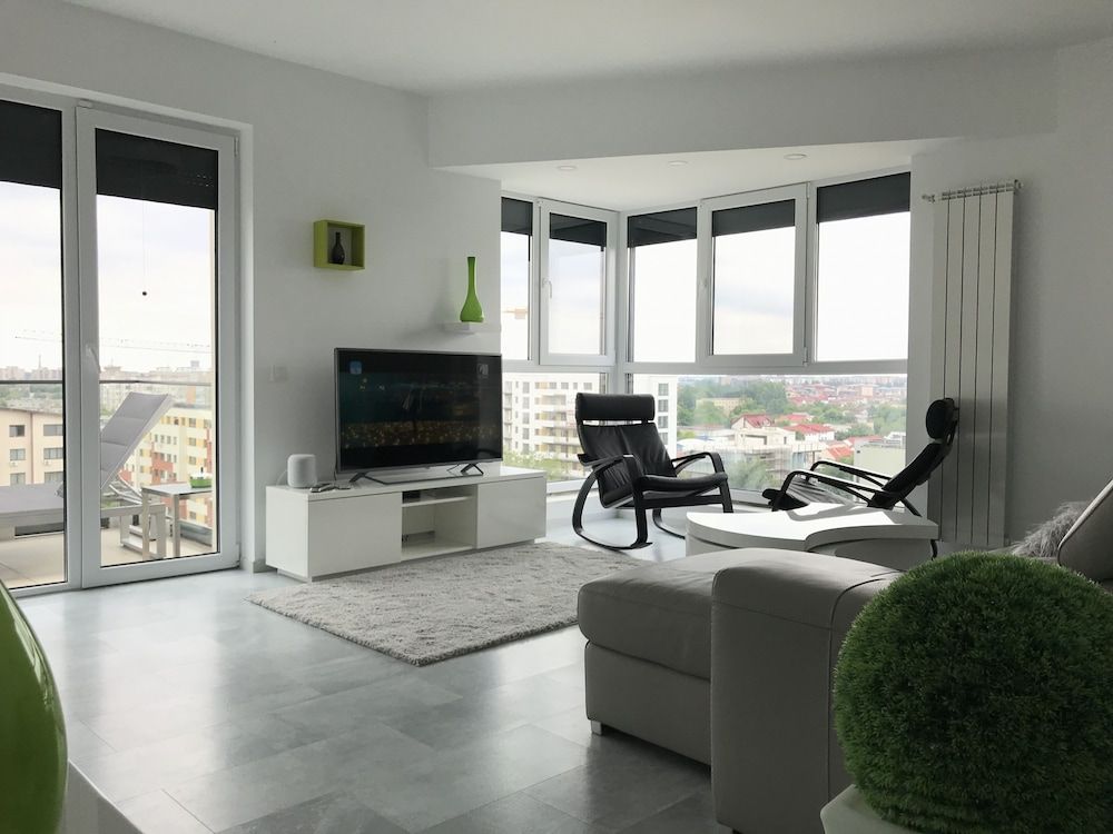 Luxury Westpark 2 Residence Lake View W2 1