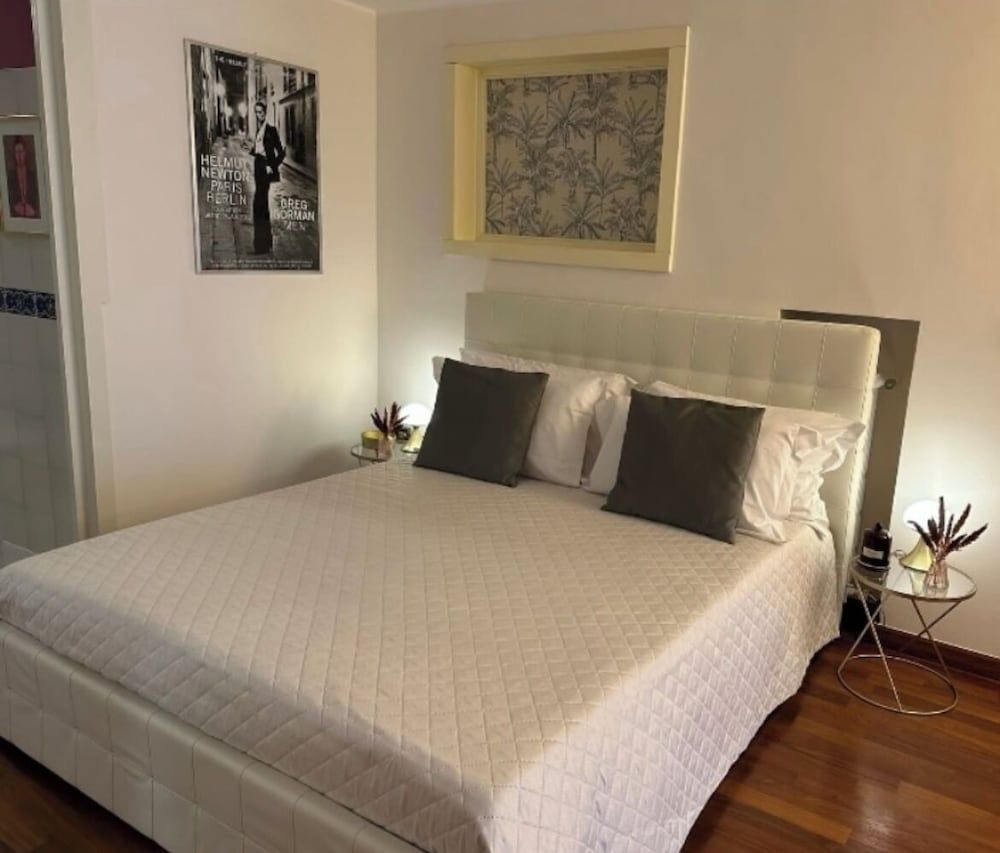 Calefati Gallery Luxury Apartment 1